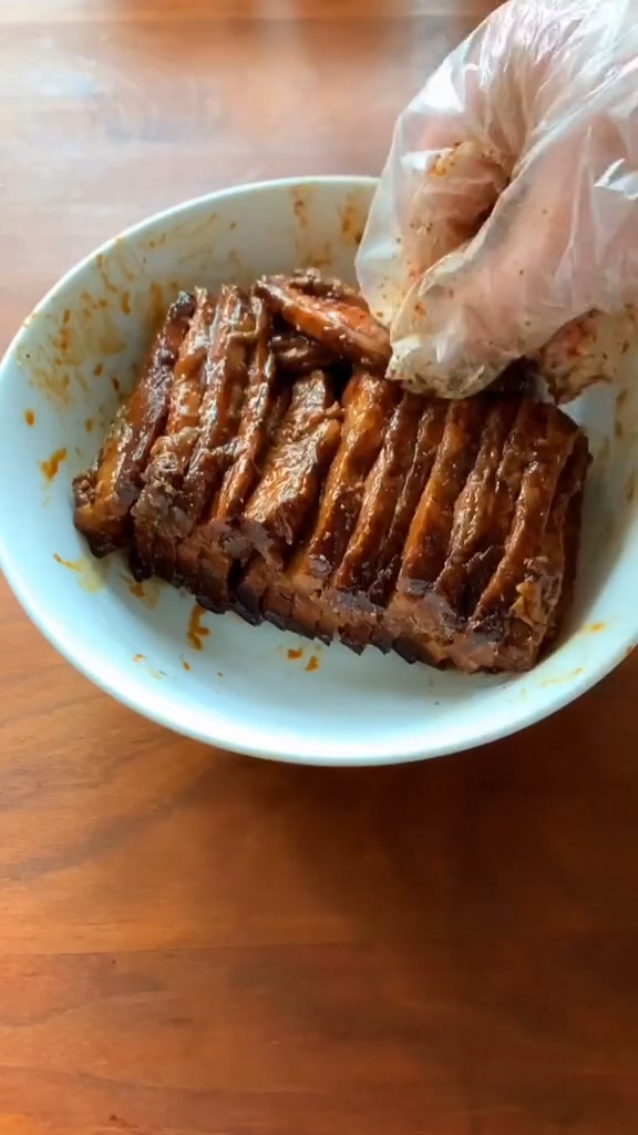 梅菜扣肉的做法-家常味蒸菜譜-易網健康養生網 梅菜扣肉的做法-家常味蒸菜譜