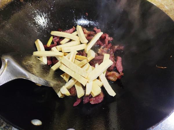 茶干炒馬肉的做法-家常味炒菜譜