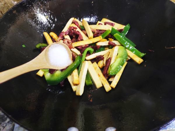 茶干炒馬肉的做法-家常味炒菜譜