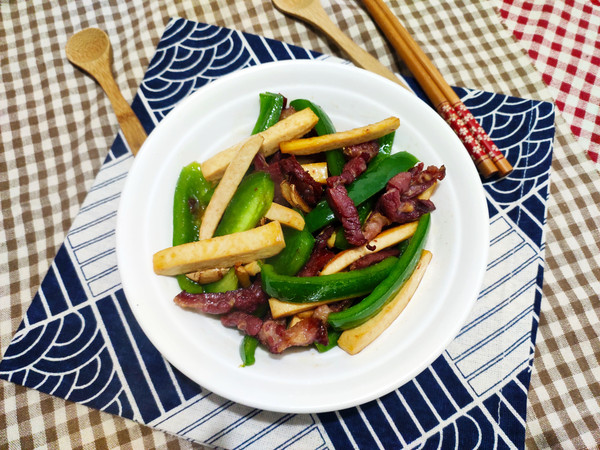 茶干炒馬肉的做法-家常味炒菜譜