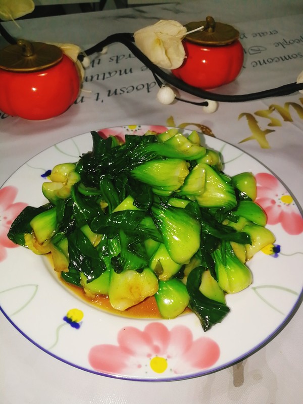 清炒小油菜的做法-家常味炒菜譜-易網(wǎng)健康養(yǎng)生網(wǎng) 清炒小油菜的做法-家常味炒菜譜