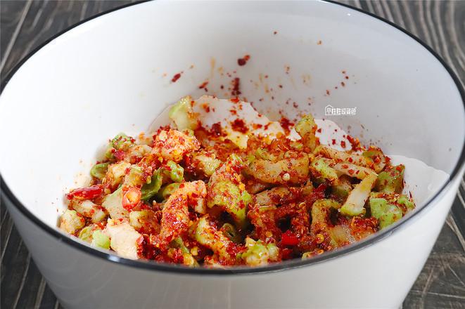 蘿卜干的做法-香辣味拌菜譜