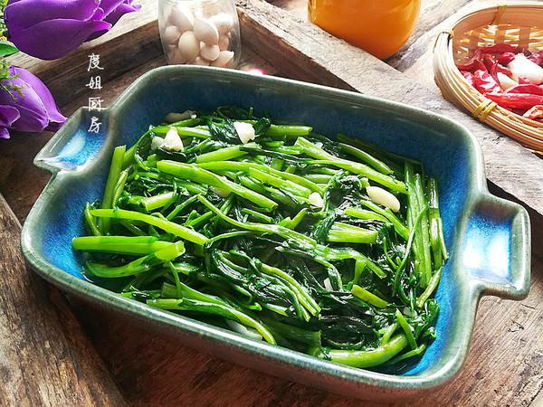 爆炒通菜的做法-家常味炒菜譜-易網健康養生網 爆炒通菜的做法-家常味炒菜譜