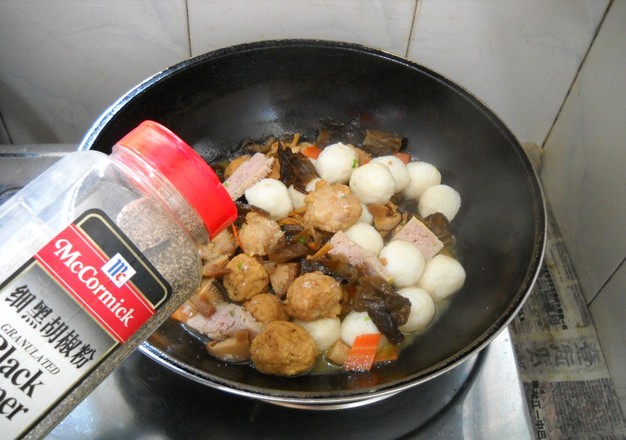 黃陂三鮮之菌菇燴三鮮的做法-家常味燴菜譜-易網(wǎng)健康養(yǎng)生網(wǎng) 黃陂三鮮之菌菇燴三鮮的做法-家常味燴菜譜