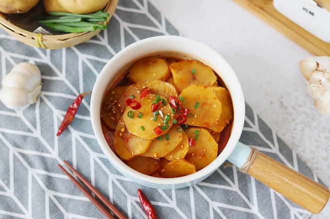 涼拌土豆片的做法-家常味拌菜譜-易網健康養生網 涼拌土豆片的做法-家常味拌菜譜