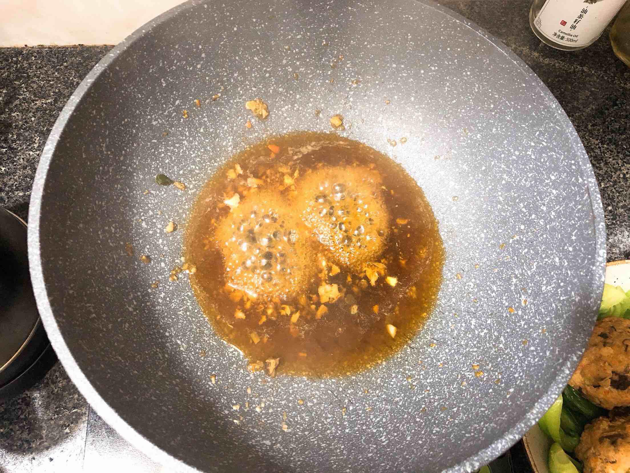 年夜飯之四喜丸子的做法-醬香味蒸菜譜