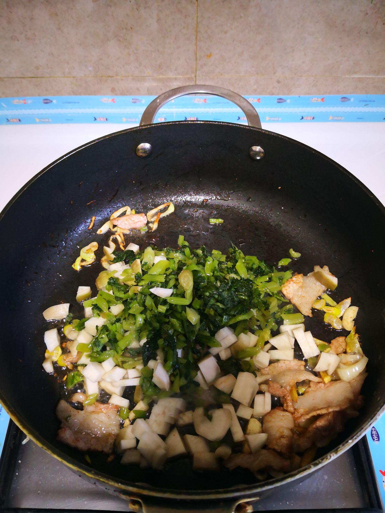 炒咸菜的做法-家常味炒菜譜-易網健康養生網 炒咸菜的做法-家常味炒菜譜