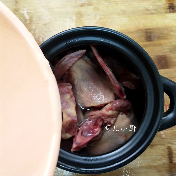 鴿子湯的做法-家常味煮菜譜-易網(wǎng)健康養(yǎng)生網(wǎng) 鴿子湯的做法-家常味煮菜譜