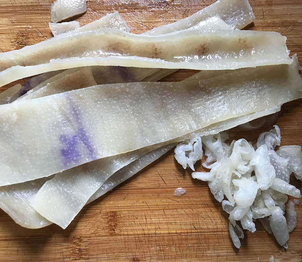 Q彈豬皮凍的做法-酸辣味凍菜譜-易網健康養生網 Q彈豬皮凍的做法-酸辣味凍菜譜