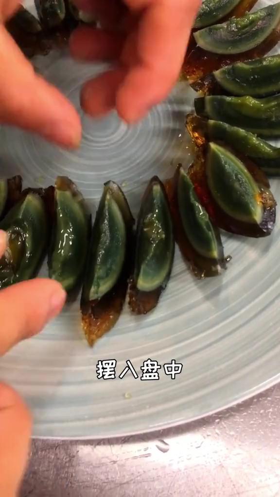 年夜飯菜之涼拌皮蛋的做法-家常味拌菜譜-易網健康養生網 年夜飯菜之涼拌皮蛋的做法-家常味拌菜譜