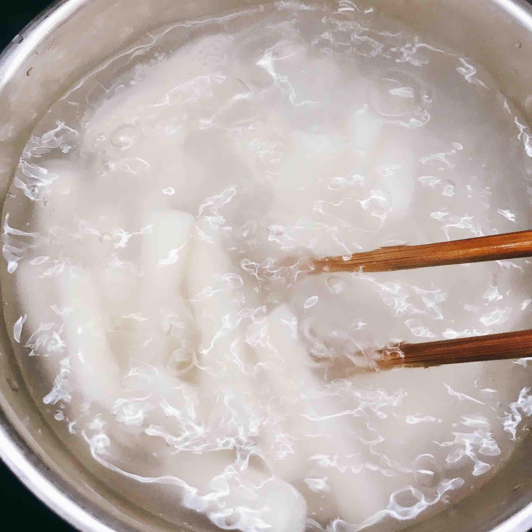 豬皮泡菜烤年糕的做法-酸辣味烤菜譜-易網健康養(yǎng)生網 豬皮泡菜烤年糕的做法-酸辣味烤菜譜