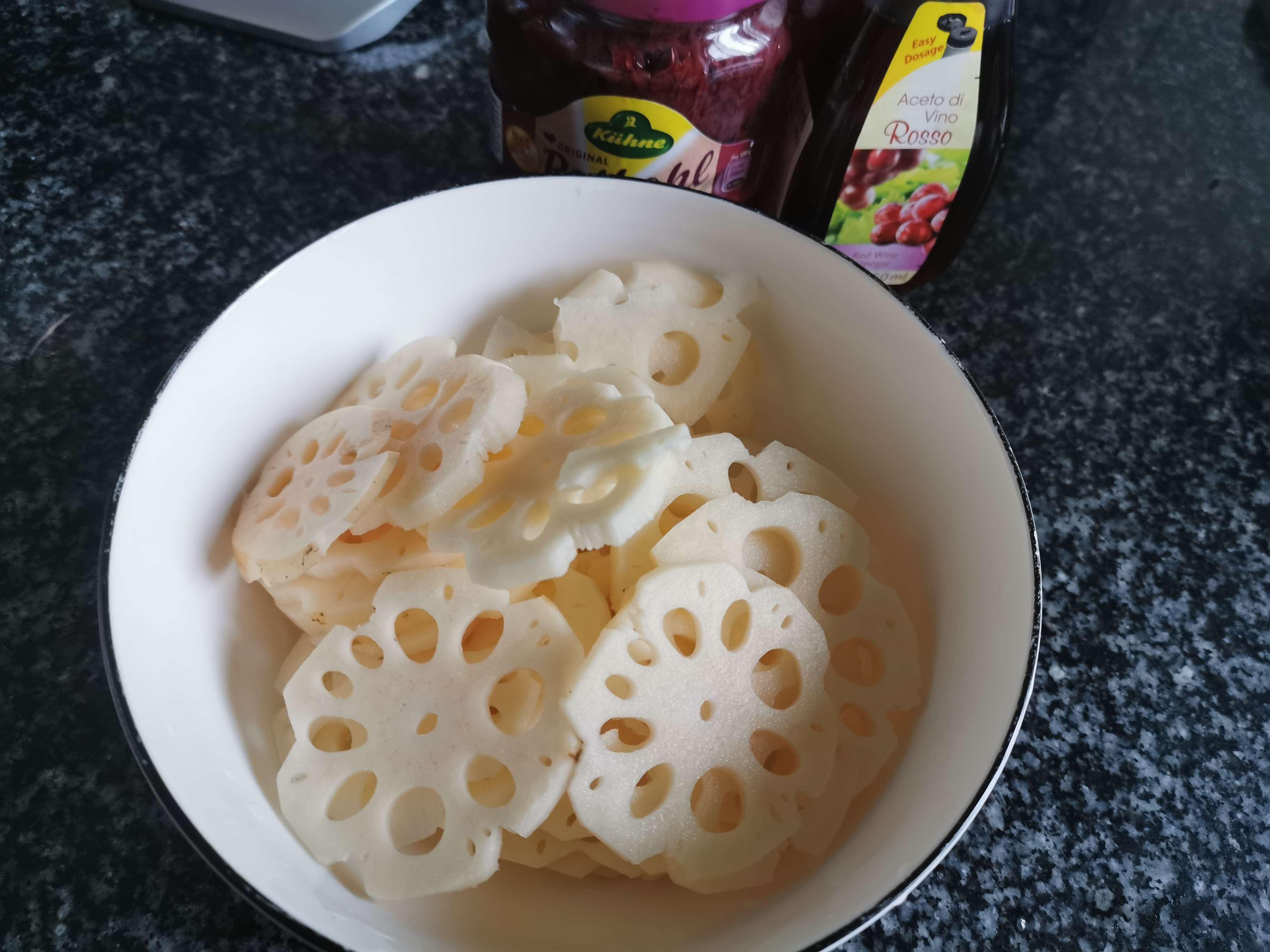 糖醋蓮藕的做法-酸甜味腌菜譜-易網健康養生網 糖醋蓮藕的做法-酸甜味腌菜譜