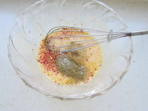 干炸沙丁魚的做法-家常味炸菜譜-易網(wǎng)健康養(yǎng)生網(wǎng) 干炸沙丁魚的做法-家常味炸菜譜