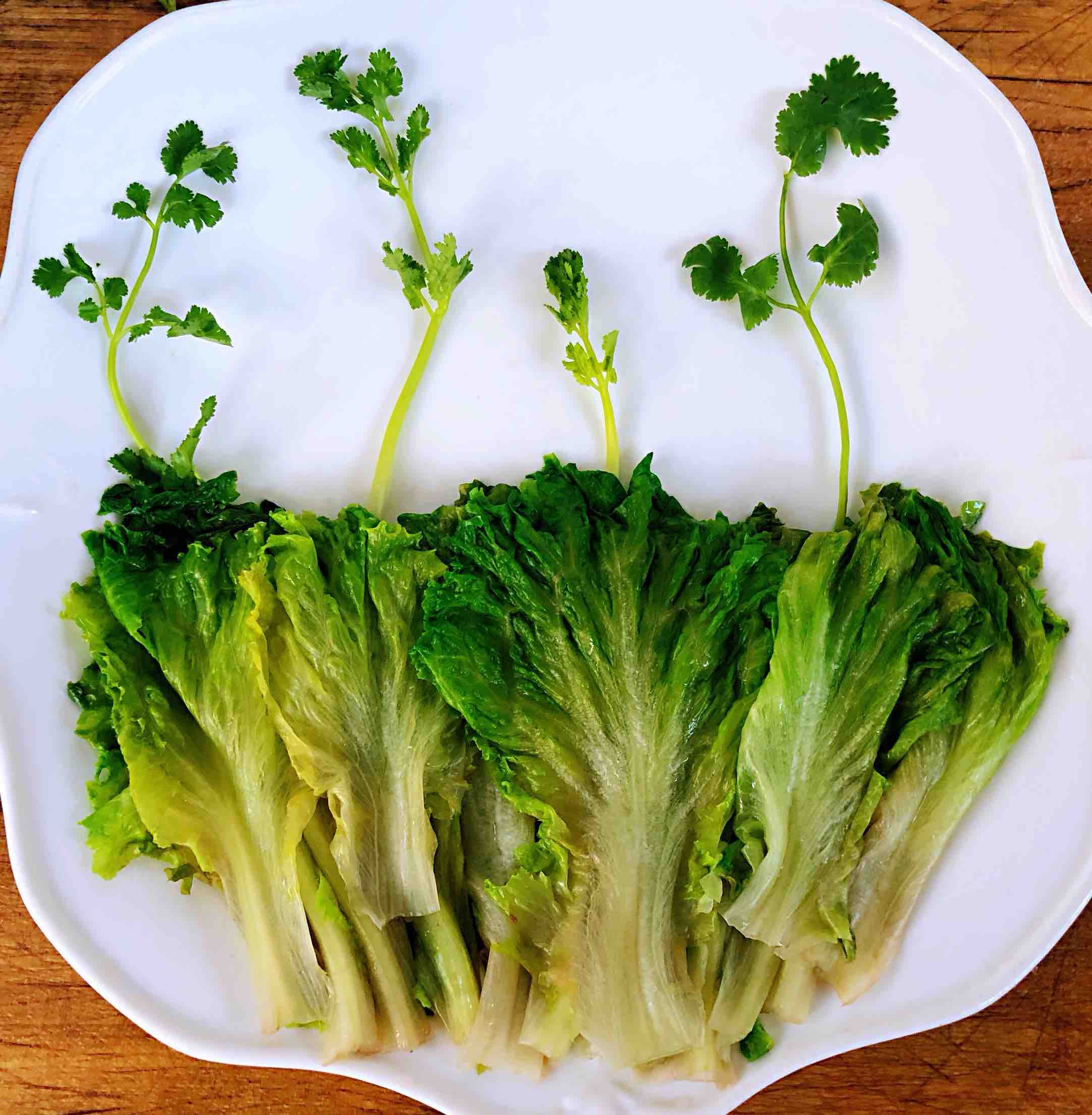 蠔油蒜蓉生菜的做法-咸鮮味煮菜譜