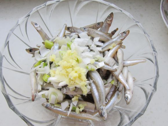 孜然小白魚的做法-其它口味炸菜譜-易網健康養生網 孜然小白魚的做法-其它口味炸菜譜