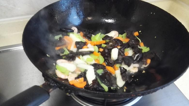 蝦仁炒雜蔬的做法-咸鮮味炒菜譜