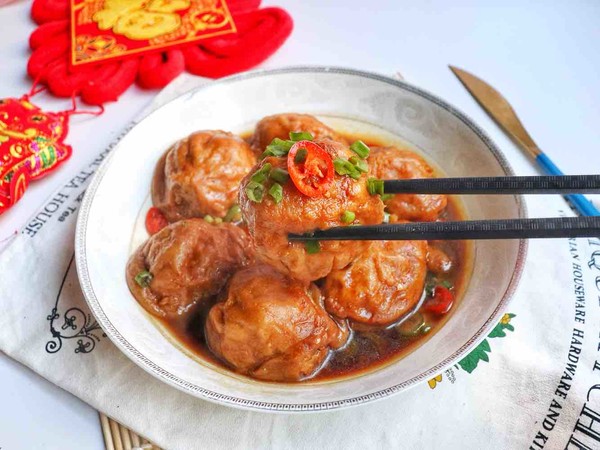 油面筋釀肉的做法-家常味煮菜譜-易網(wǎng)健康養(yǎng)生網(wǎng) 油面筋釀肉的做法-家常味煮菜譜