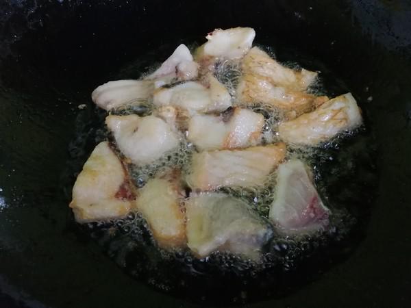 麻辣魚塊的做法-麻辣味炸菜譜-易網(wǎng)健康養(yǎng)生網(wǎng) 麻辣魚塊的做法-麻辣味炸菜譜