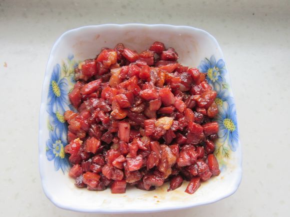 牛肉夾餅的做法-家常味炒菜譜-易網健康養生網 牛肉夾餅的做法-家常味炒菜譜