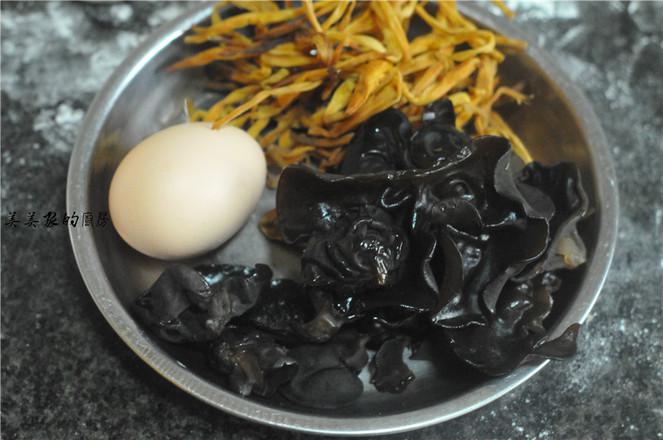 黃花木耳炒蛋的做法-家常味炒菜譜
