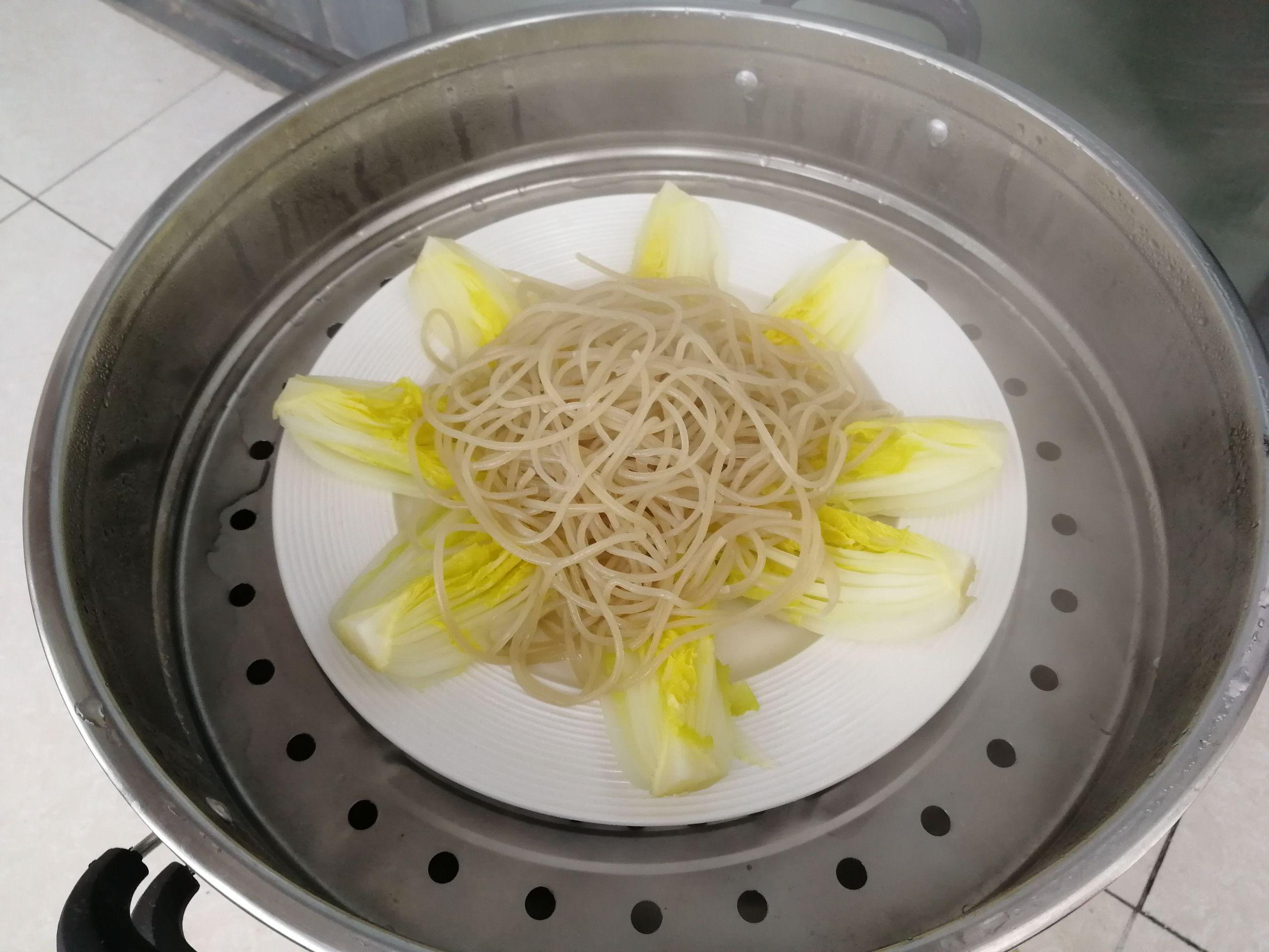 娃娃菜蒸粉絲的做法-咸鮮味蒸菜譜-易網健康養生網 娃娃菜蒸粉絲的做法-咸鮮味蒸菜譜