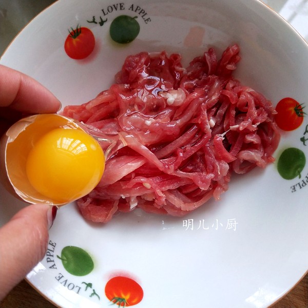 青椒炒肉絲的做法-家常味炒菜譜