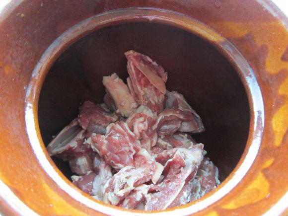 恰瑪古清燉羊肉的做法-家常味燉菜譜-易網健康養生網 恰瑪古清燉羊肉的做法-家常味燉菜譜