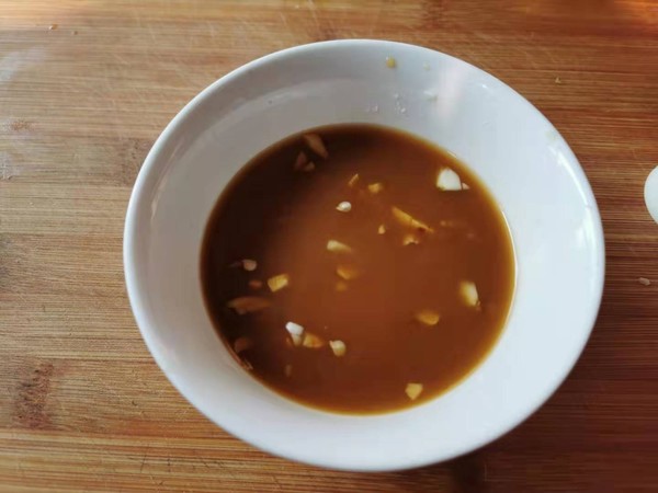 虎皮尖椒鵪鶉蛋的做法-咸鮮味煮菜譜