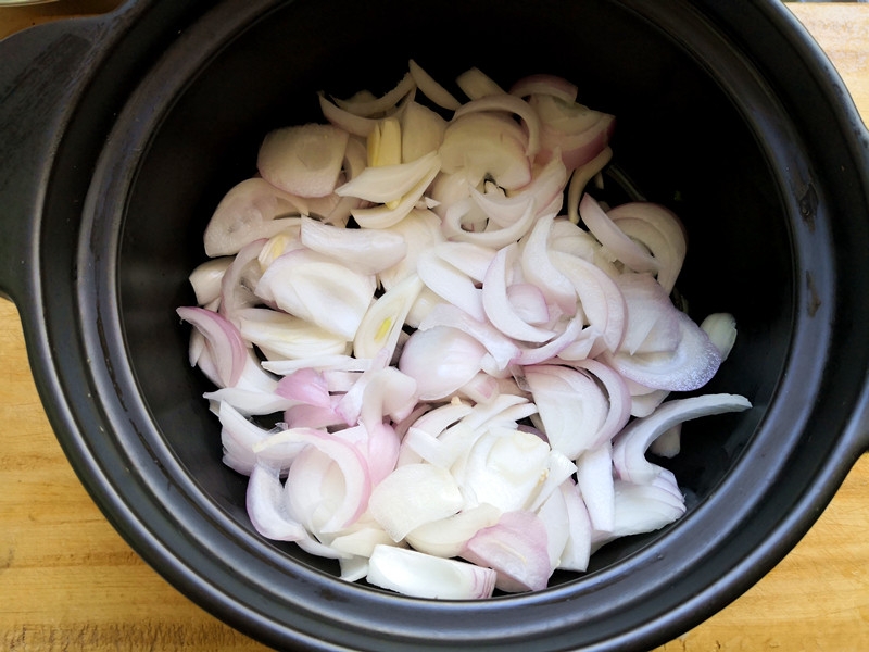 花蛤豆腐鍋的做法-家常味燉菜譜-易網健康養生網 花蛤豆腐鍋的做法-家常味燉菜譜