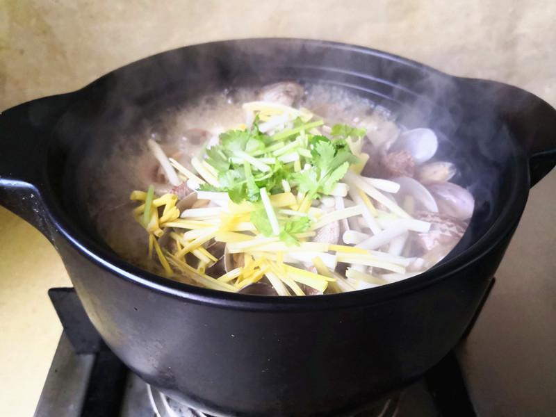 花蛤豆腐鍋的做法-家常味燉菜譜-易網健康養生網 花蛤豆腐鍋的做法-家常味燉菜譜