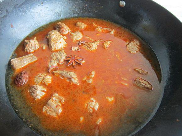 紅燒牛肉的做法-家常味燒菜譜-易網健康養生網 紅燒牛肉的做法-家常味燒菜譜