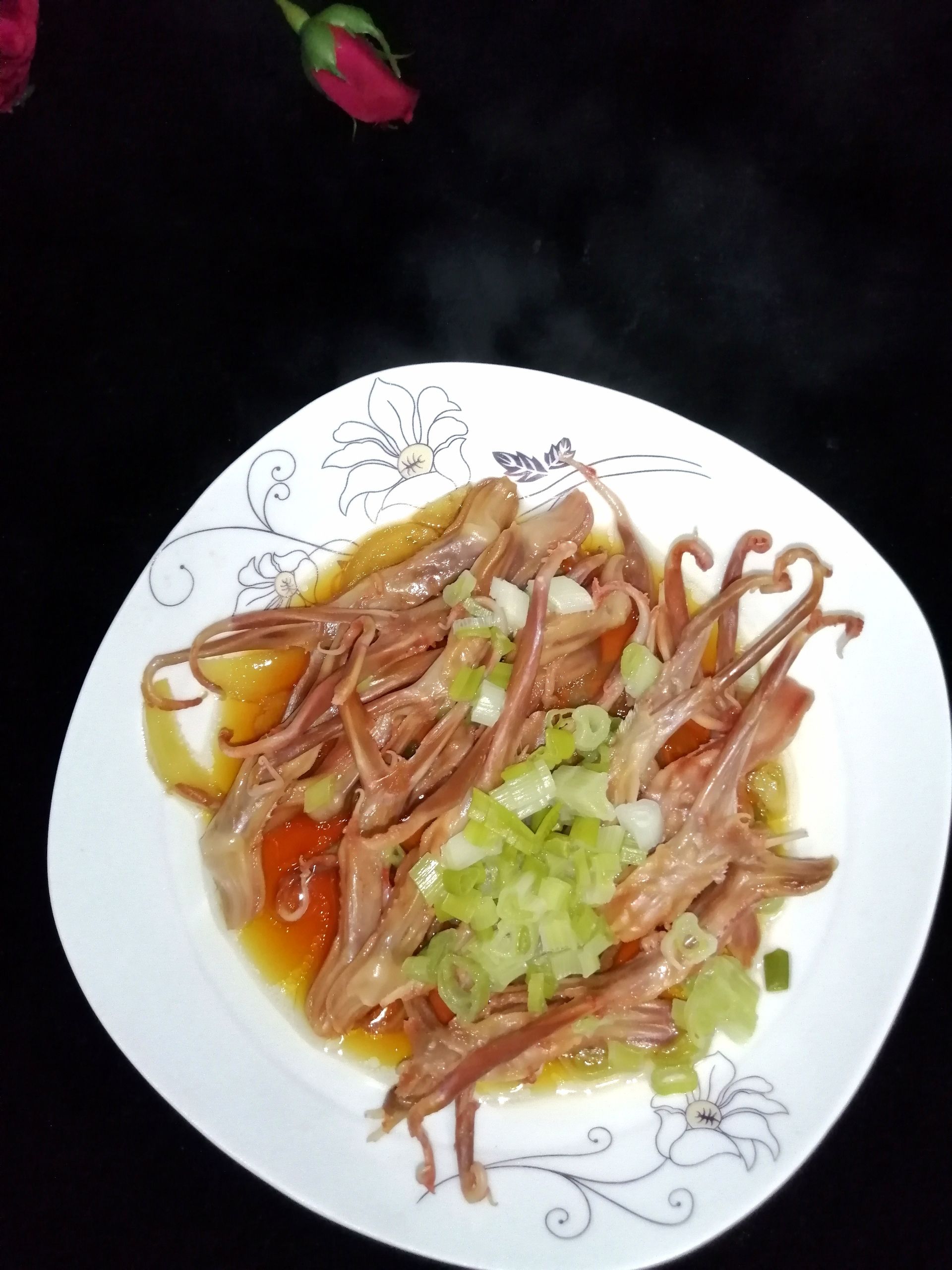 清蒸鴨舌的做法-家常味蒸菜譜-易網(wǎng)健康養(yǎng)生網(wǎng) 清蒸鴨舌的做法-家常味蒸菜譜