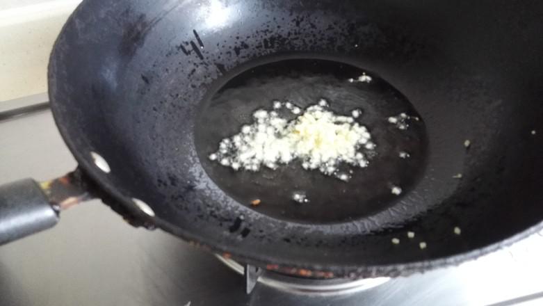 雞頭米炒蝦仁的做法-咸鮮味炒菜譜