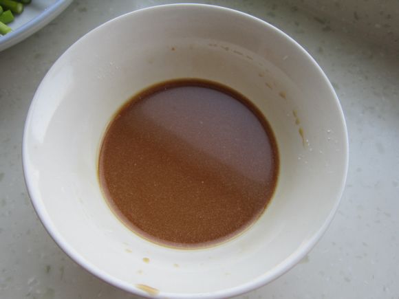 香干蒜薹炒肉絲的做法-家常味炒菜譜-易網健康養生網 香干蒜薹炒肉絲的做法-家常味炒菜譜