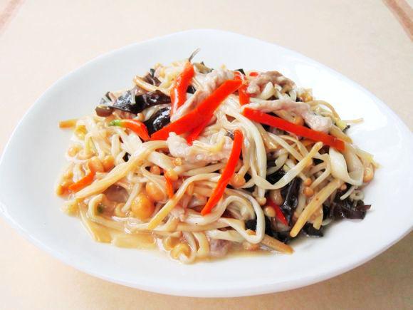 金針菇黑木耳炒肉絲的做法-咸鮮味炒菜譜-易網(wǎng)健康養(yǎng)生網(wǎng) 金針菇黑木耳炒肉絲的做法-咸鮮味炒菜譜