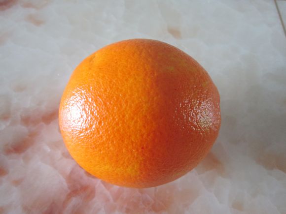 橙子皮炒肉絲的做法-家常味炒菜譜-易網<a href=http://www.xllyou.com/ target=_blank class=infotextkey>健康養生</a>網 橙子皮炒肉絲的做法-家常味炒菜譜