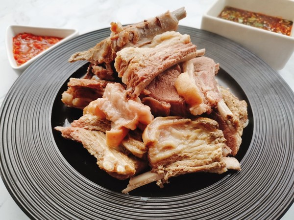 手扒羊排的做法-咸鮮味煮菜譜