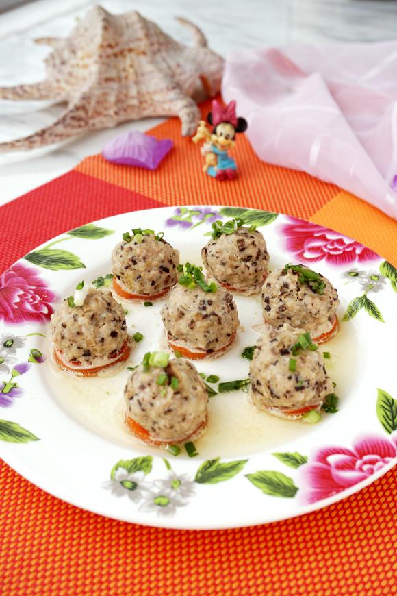 清蒸松露肉丸的做法-咸鮮味蒸菜譜-易網(wǎng)健康養(yǎng)生網(wǎng) 清蒸松露肉丸的做法-咸鮮味蒸菜譜