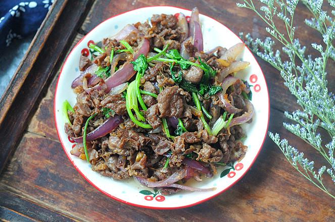 炙烤牛肉的做法-家常味炒菜譜-易網健康養生網 炙烤牛肉的做法-家常味炒菜譜