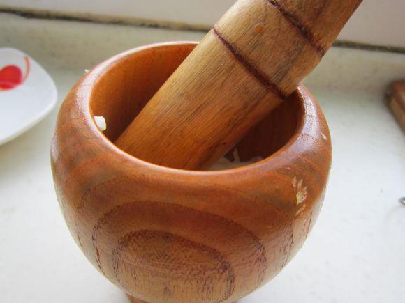 橙子皮拌青蘿卜絲的做法-家常味拌菜譜-易網(wǎng)健康養(yǎng)生網(wǎng) 橙子皮拌青蘿卜絲的做法-家常味拌菜譜