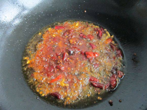 香辣魷魚須的做法-香辣味炒菜譜-易網健康養生網 香辣魷魚須的做法-香辣味炒菜譜