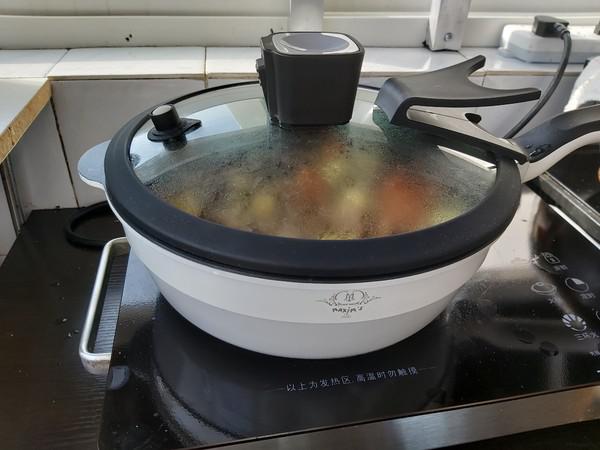 紅燒排骨燉土豆的做法-家常味燉菜譜