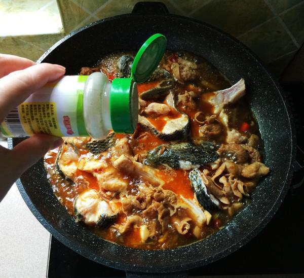 肥腸煮黑魚(yú)的做法-香辣味煮菜譜-易網(wǎng)健康養(yǎng)生網(wǎng) 肥腸煮黑魚(yú)的做法-香辣味煮菜譜