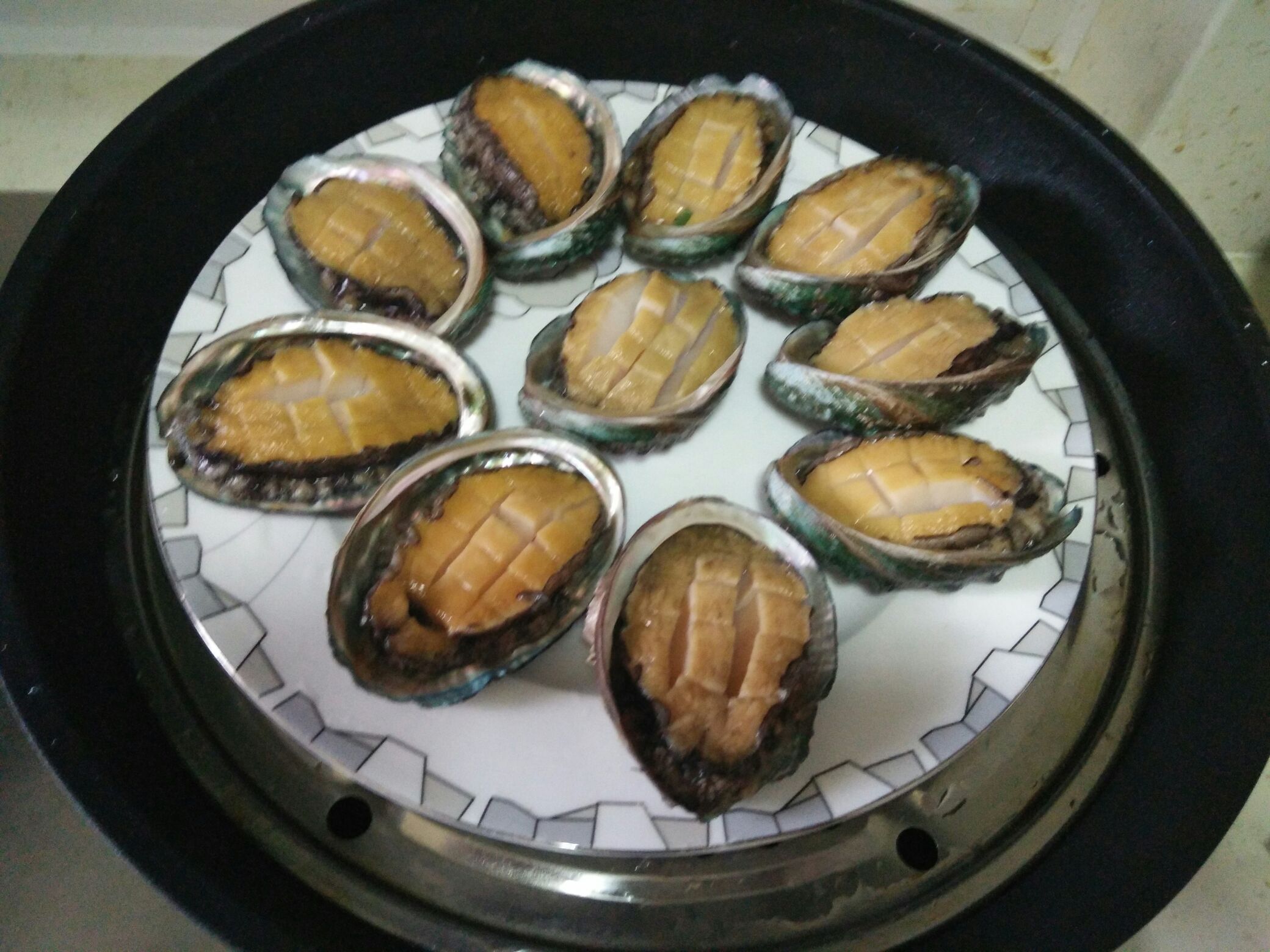 澆汁鮑魚的做法-咸鮮味蒸菜譜-易網健康養生網 澆汁鮑魚的做法-咸鮮味蒸菜譜