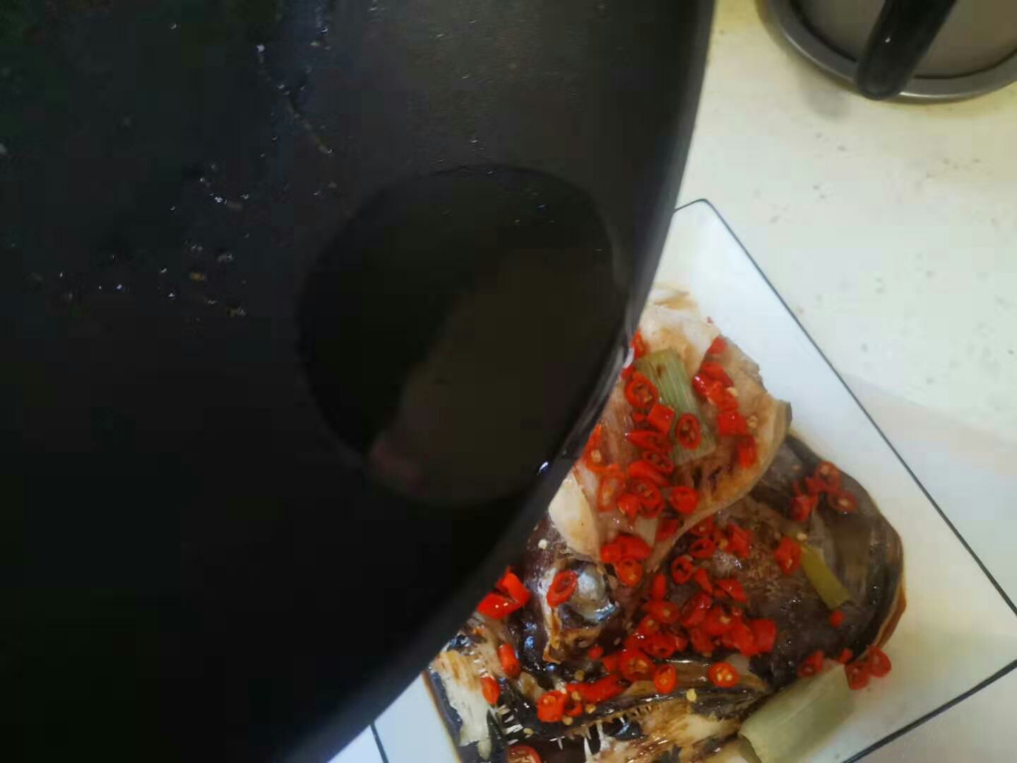 清蒸鰈魚頭的做法-家常味蒸菜譜-易網健康養生網 清蒸鰈魚頭的做法-家常味蒸菜譜