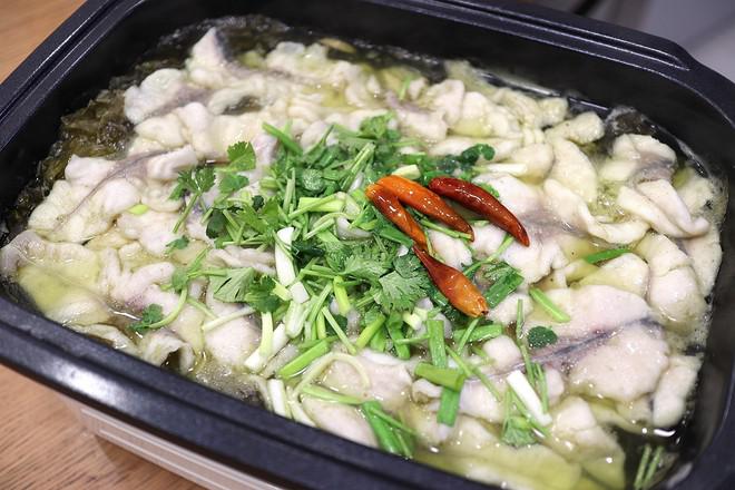 酸菜魚的做法-酸辣味煮菜譜-易網健康養生網 酸菜魚的做法-酸辣味煮菜譜