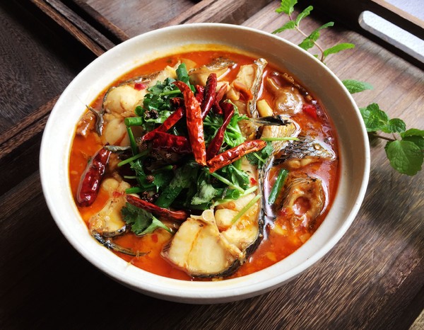 肥腸煮黑魚(yú)的做法-香辣味煮菜譜-易網(wǎng)健康養(yǎng)生網(wǎng) 肥腸煮黑魚(yú)的做法-香辣味煮菜譜