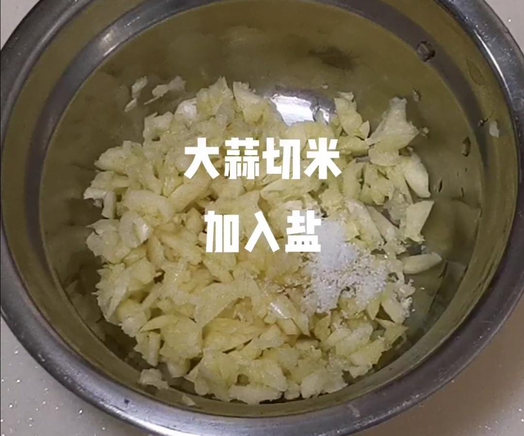 蒸螃蟹的做法-咸鮮味蒸菜譜-易網<a href=http://www.xllyou.com/ target=_blank class=infotextkey>健康養生</a>網 蒸螃蟹的做法-咸鮮味蒸菜譜