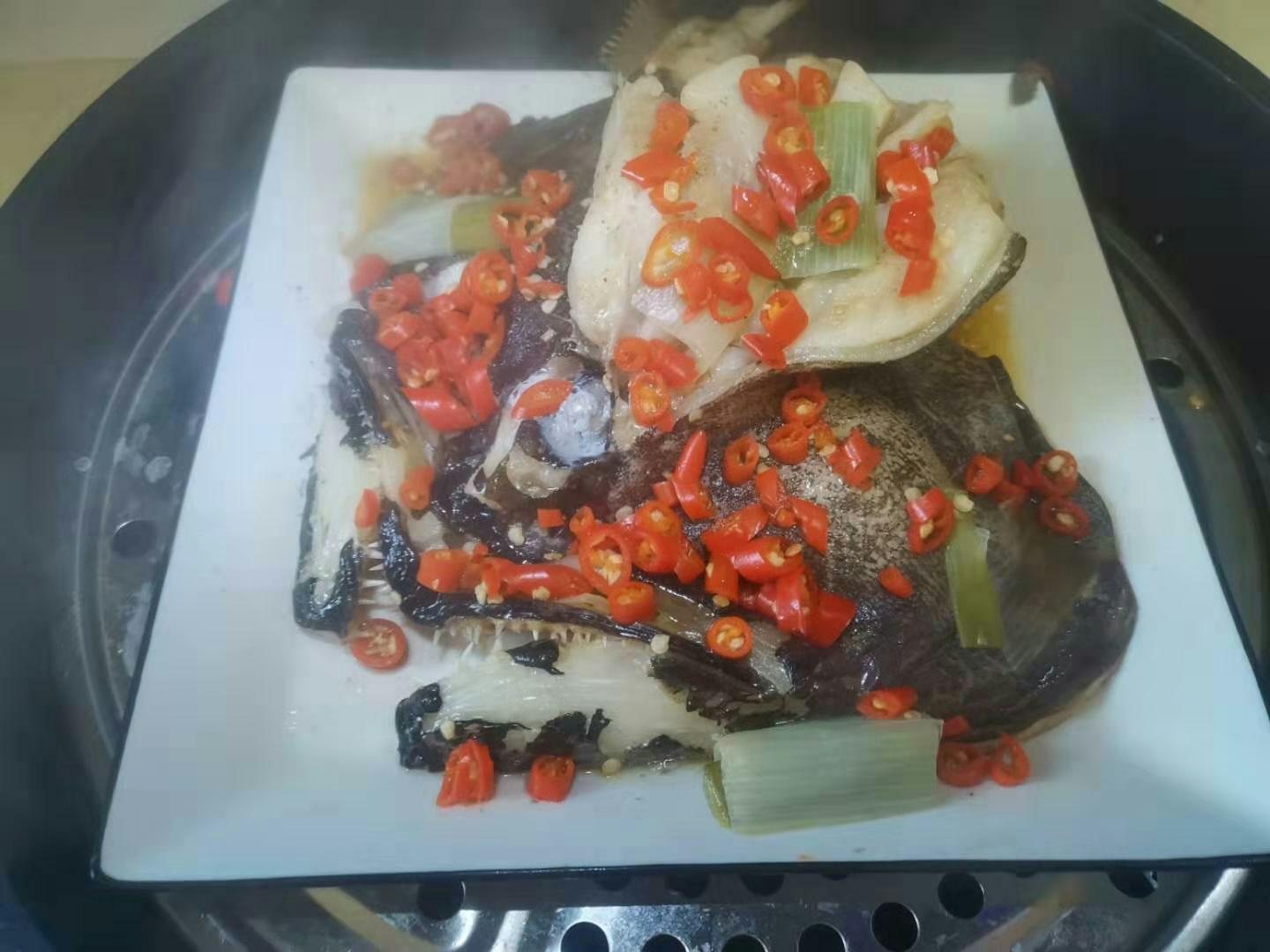 清蒸鰈魚頭的做法-家常味蒸菜譜-易網健康養生網 清蒸鰈魚頭的做法-家常味蒸菜譜