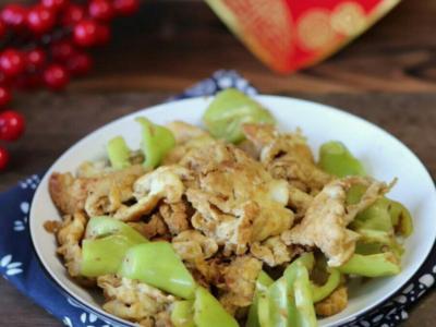 鵝蛋炒尖椒的做法-家常味炒菜譜